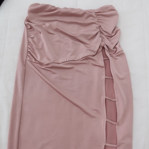 Two Piece Pink Skirt Set - Picture 6 of 8